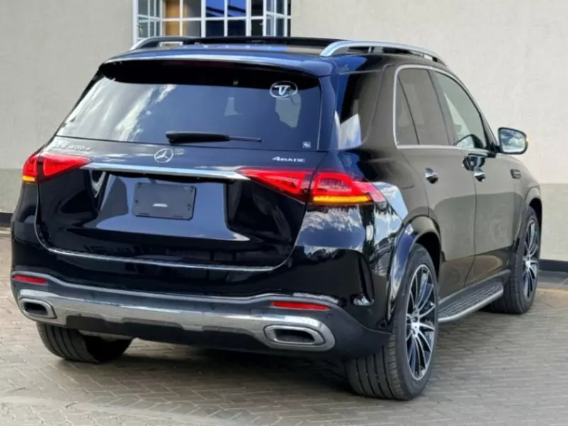 Mercedes-Benz GLE 400   - 2020