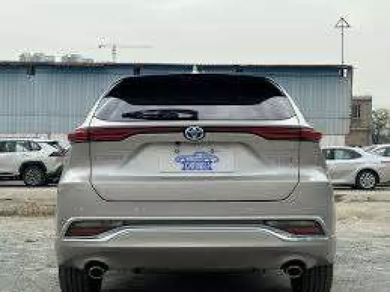 TOYOTA Venza   - 2024