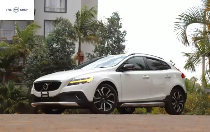 Volvo V40 Cross Country   - 2018
