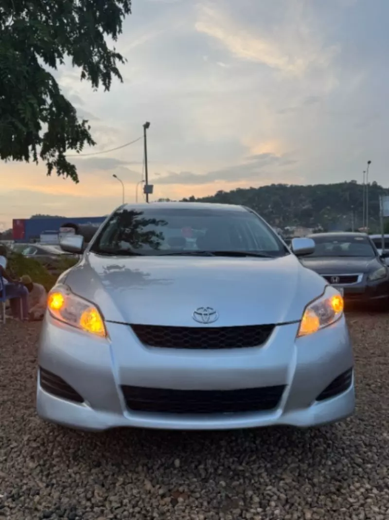 TOYOTA Corolla Matrix - 2009
