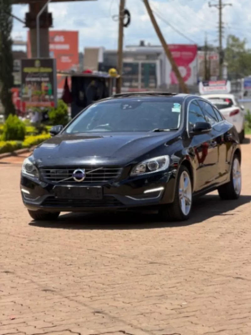 Volvo S60   - 2018