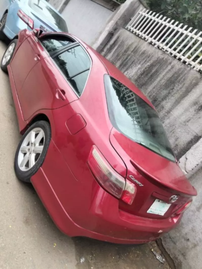TOYOTA Camry   - 2009