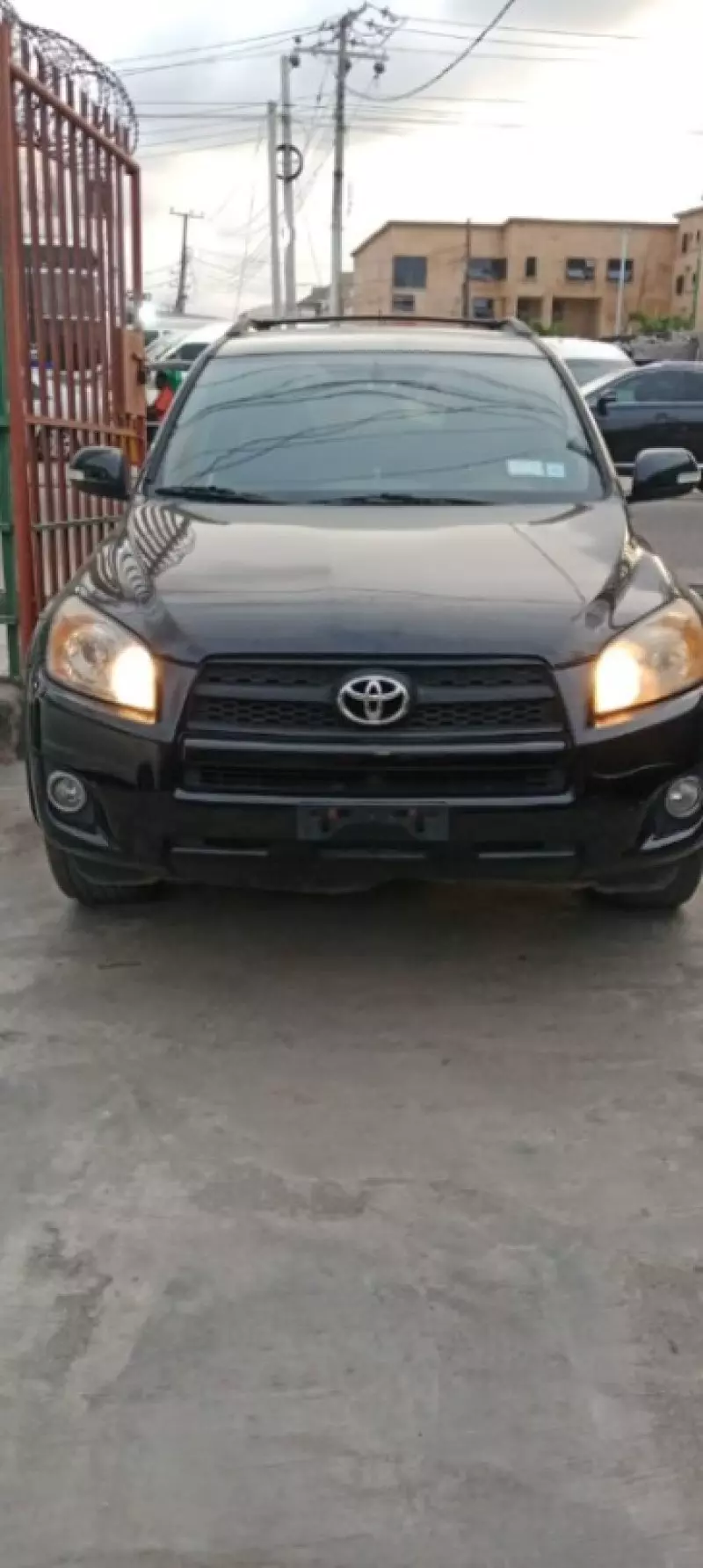 Toyota RAV4   - 2011