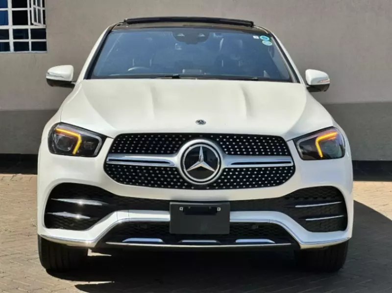 Mercedes-Benz GLE 400   - 2021