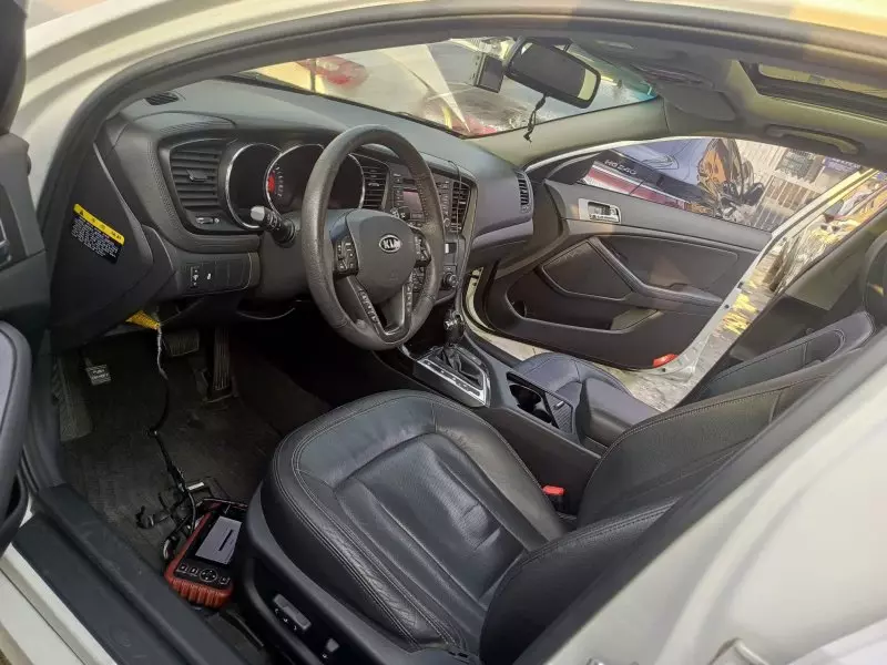 KIA K5   - 2012