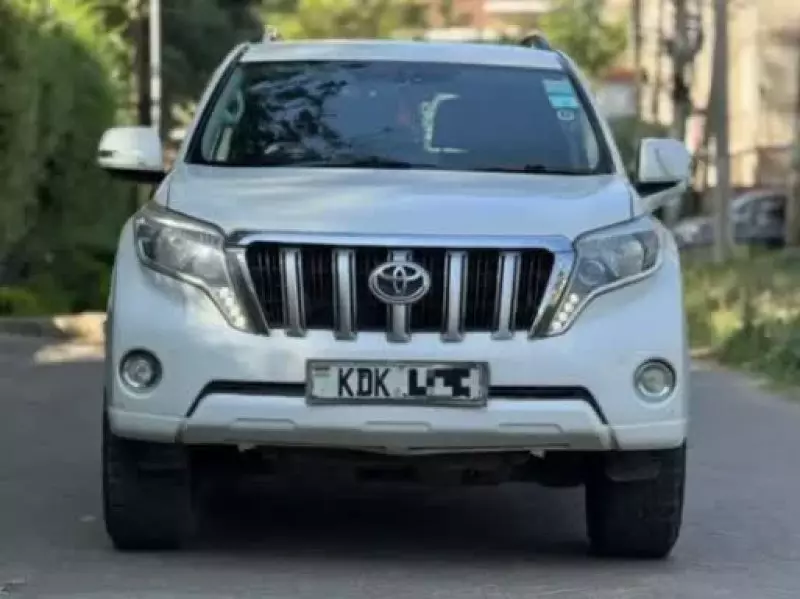 TOYOTA Landcruiser Prado - 2015
