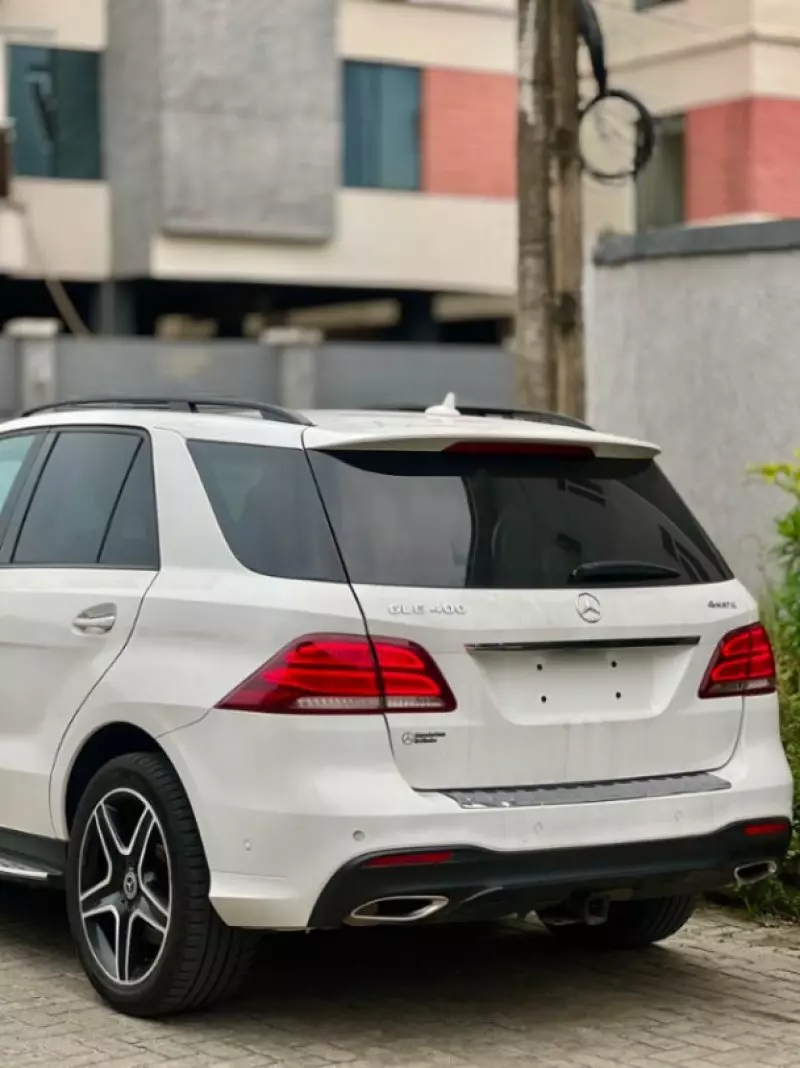 Mercedes-Benz GLE 400   - 2018