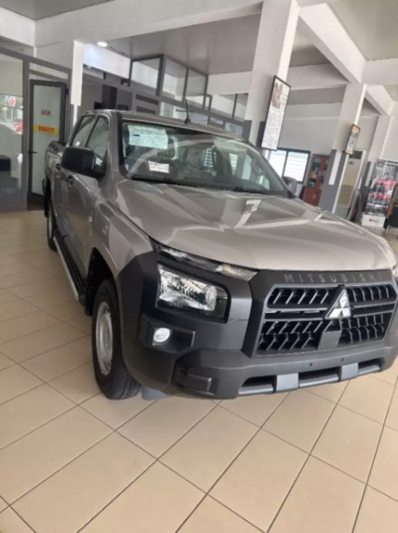 Mitsubishi L200 D/C Sportero A/T   - 2025