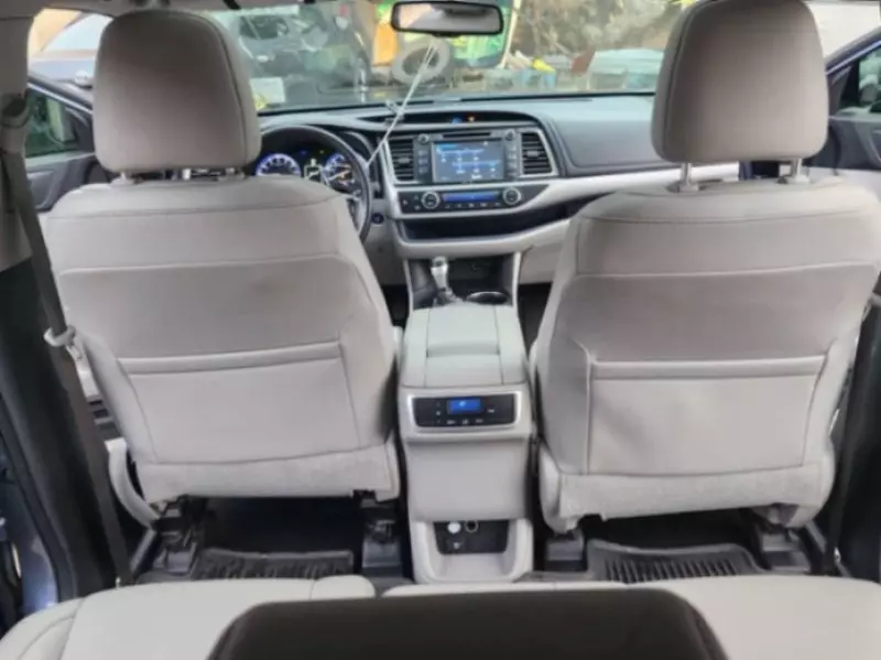 TOYOTA Highlander   - 2015