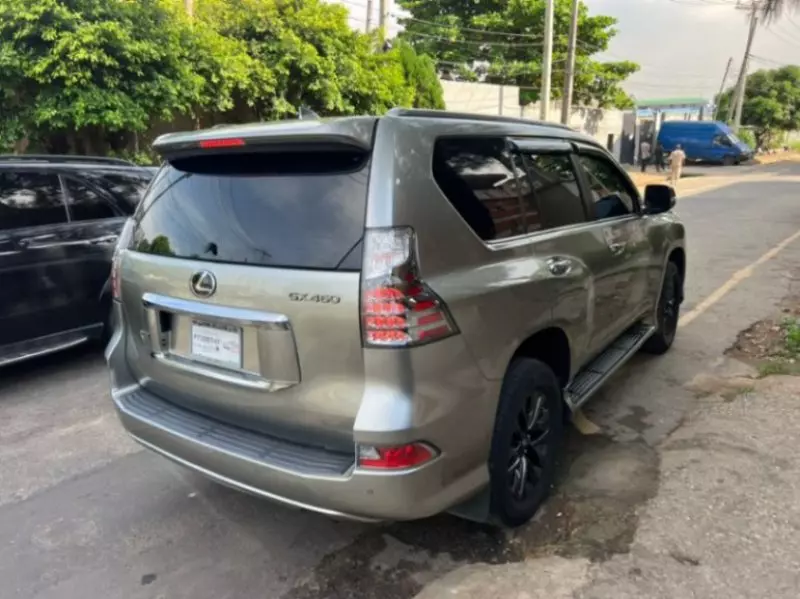 Lexus GX 460   - 2020