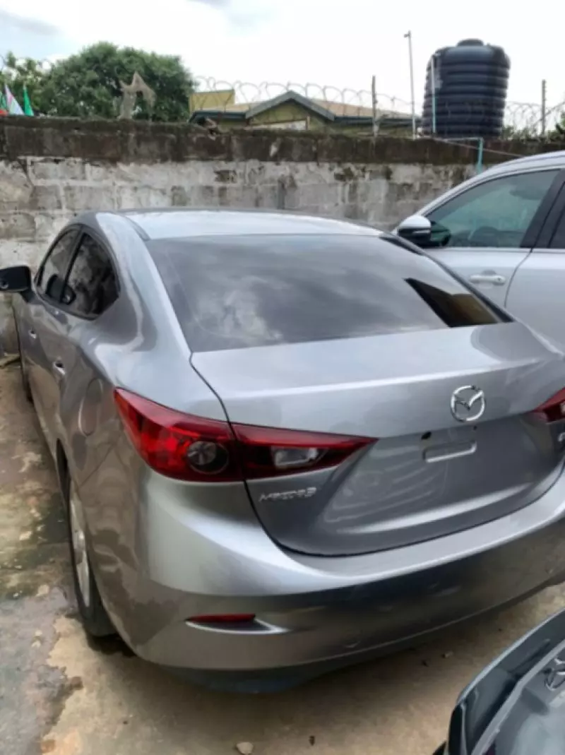Mazda Mazda3 - 2014