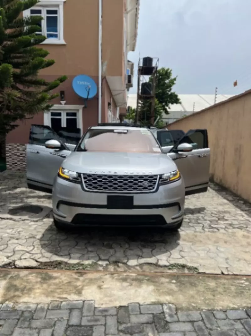 Land Rover Range Rover Velar   - 2018