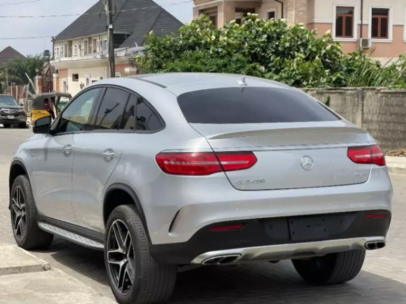 Mercedes-Benz Gle-class   - 2016