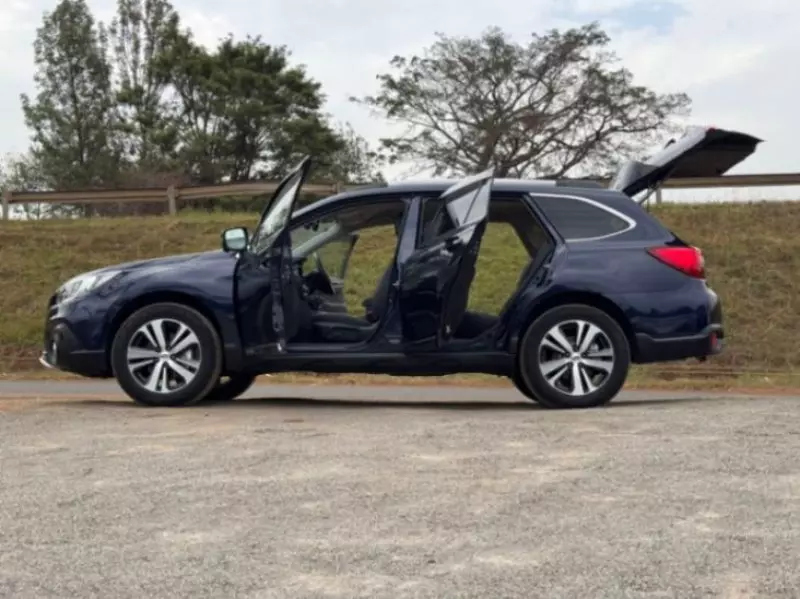 Subaru Outback   - 2018