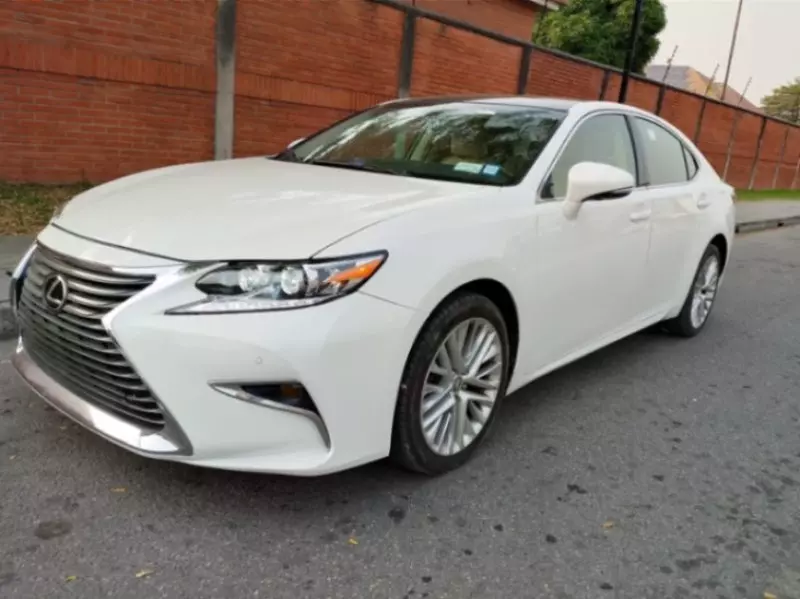 Lexus ES 350   - 2013