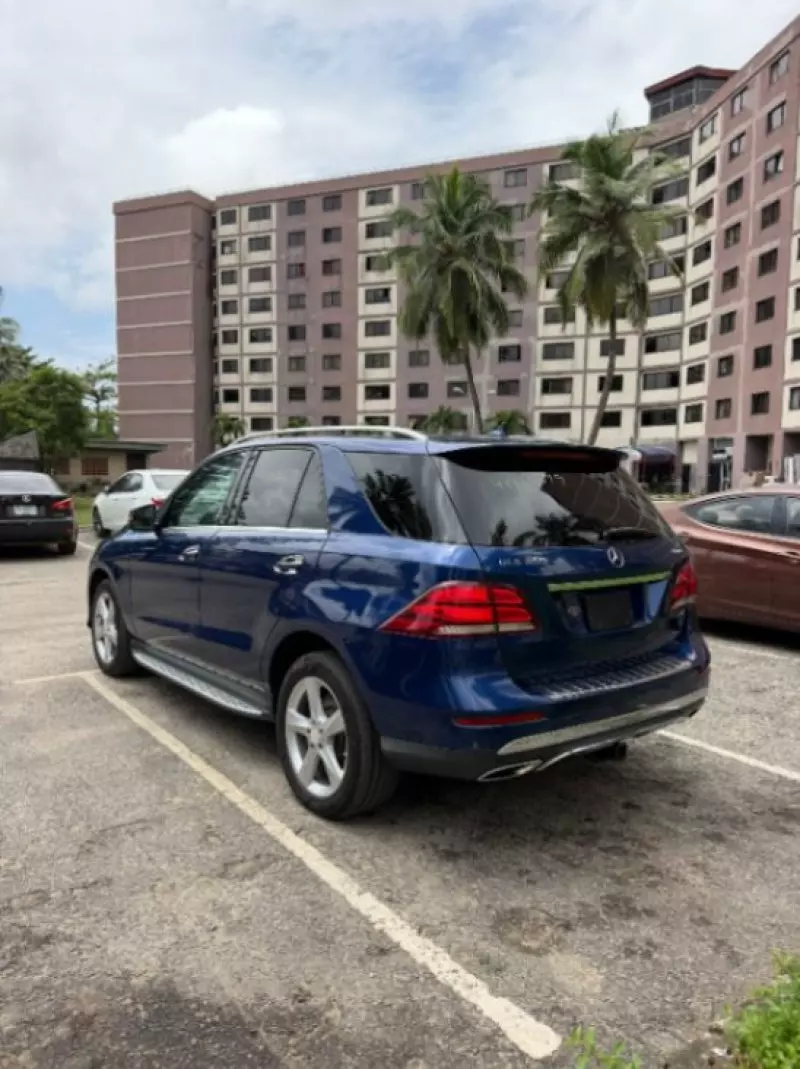Mercedes-Benz GLE 350   - 2017