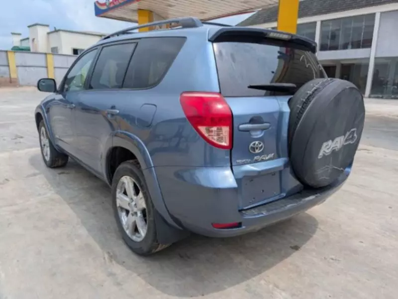 Toyota RAV 4   - 2008