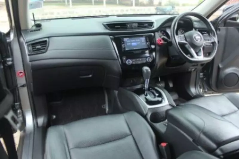 Nissan X-Trail   - 2018