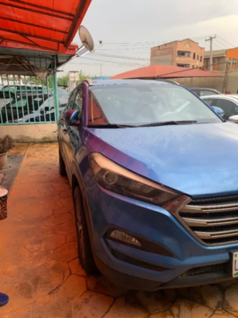 Hyundai Tucson   - 2013