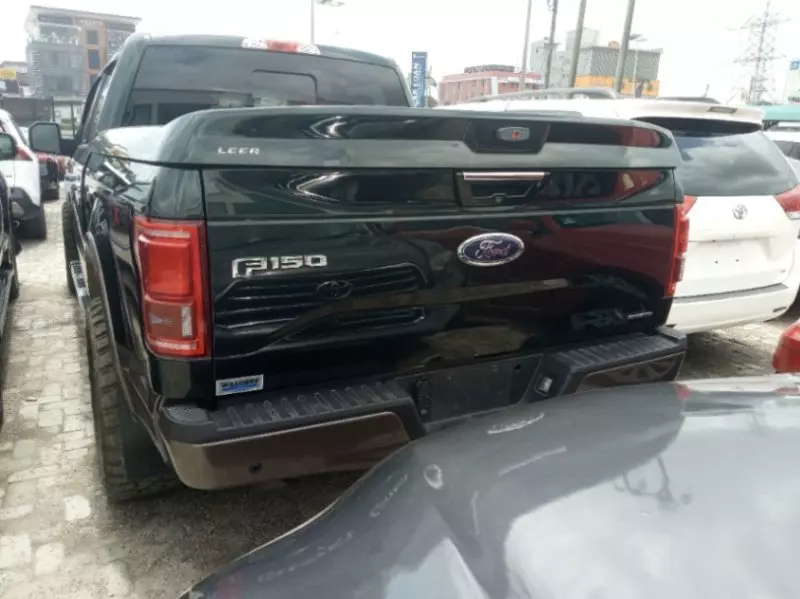 Ford F-150   - 2015