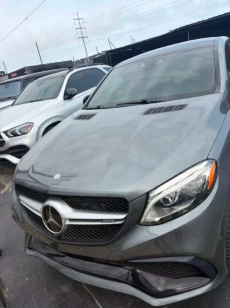 Mercedes-Benz GLE 63   - 2017