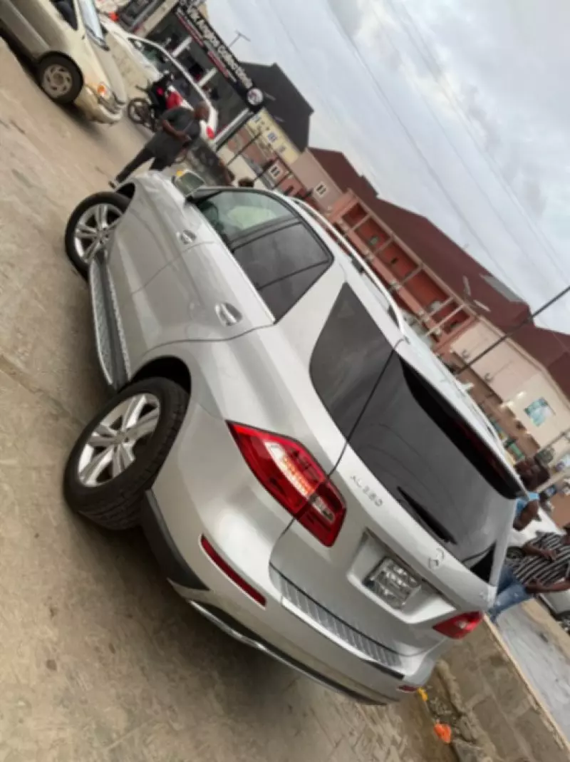 Mercedes-Benz ML-Class   - 2015