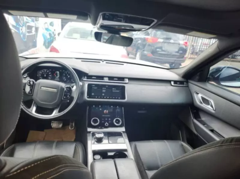 Land Rover Range Rover Velar   - 2018