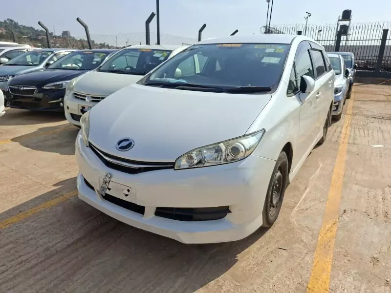 TOYOTA Wish   - 2012