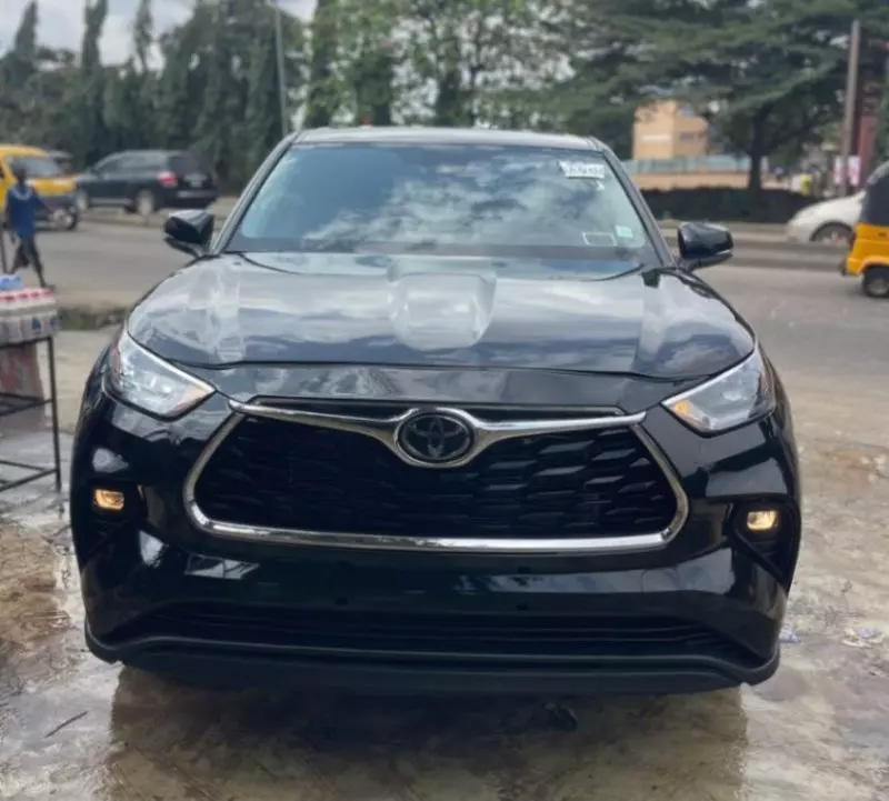 TOYOTA Highlander - 2020