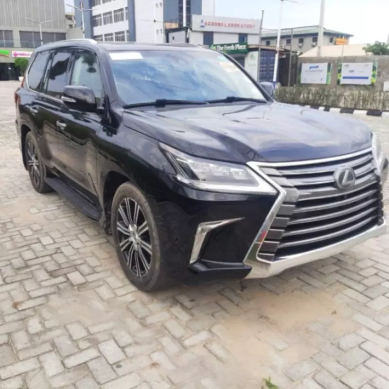 Lexus LX 570   - 2019