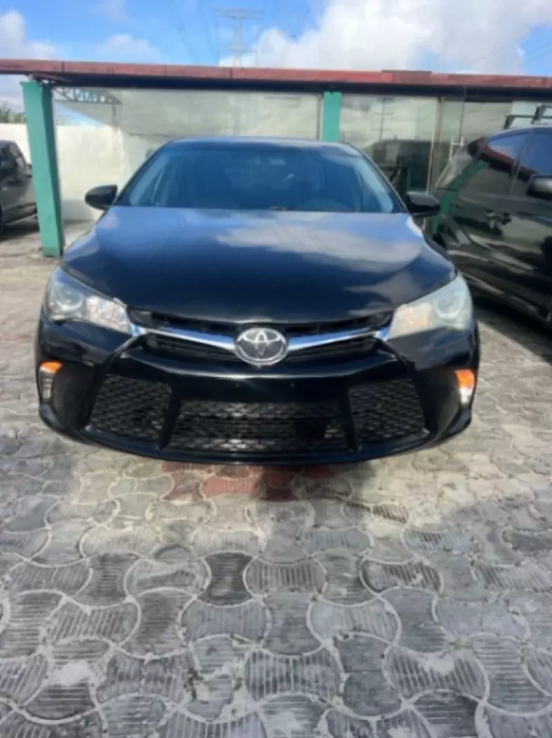 TOYOTA Camry   - 2015