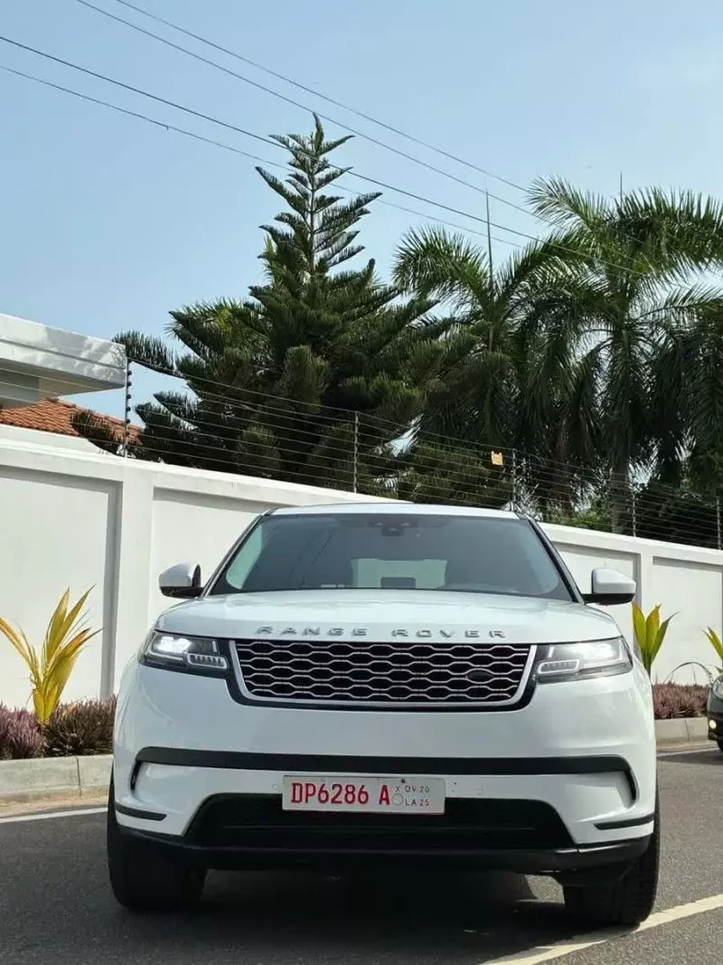 Land Rover Range Rover Velar   - 2019