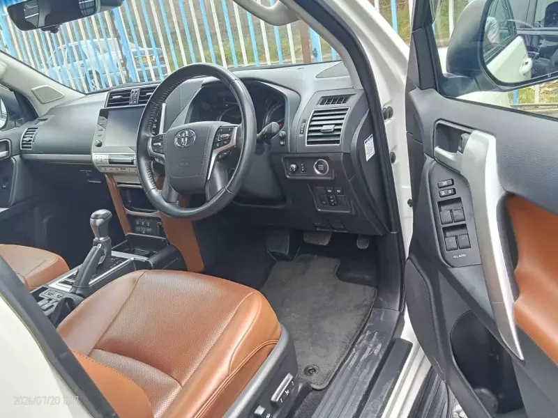 TOYOTA Landcruiser prado TX   - 2021