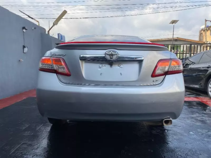Toyota Camry   - 2008