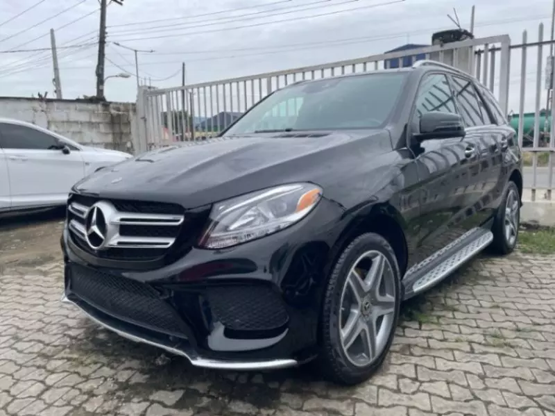Mercedes-Benz Gle-class   - 2017