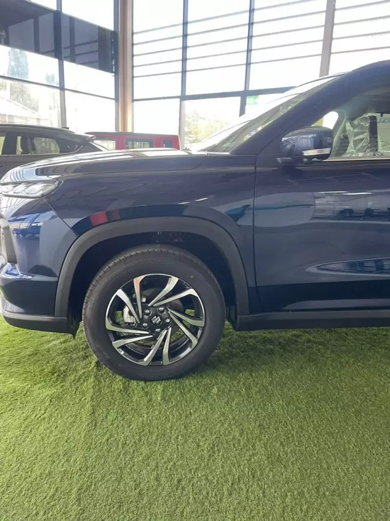 SUZUKI Grand Vitara   - 2025