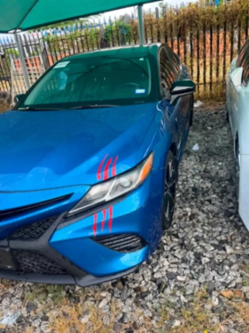 TOYOTA Camry   - 2018