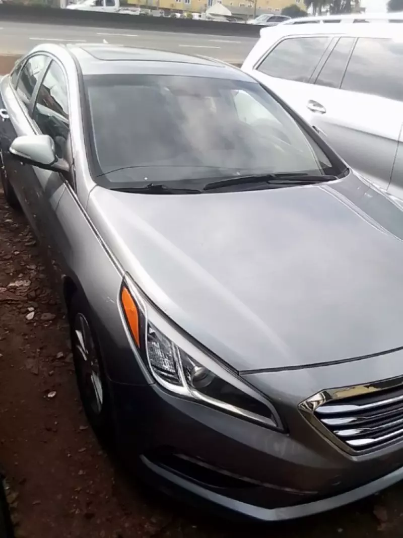 Hyundai SONATA 2,0L BVA GL   - 2017