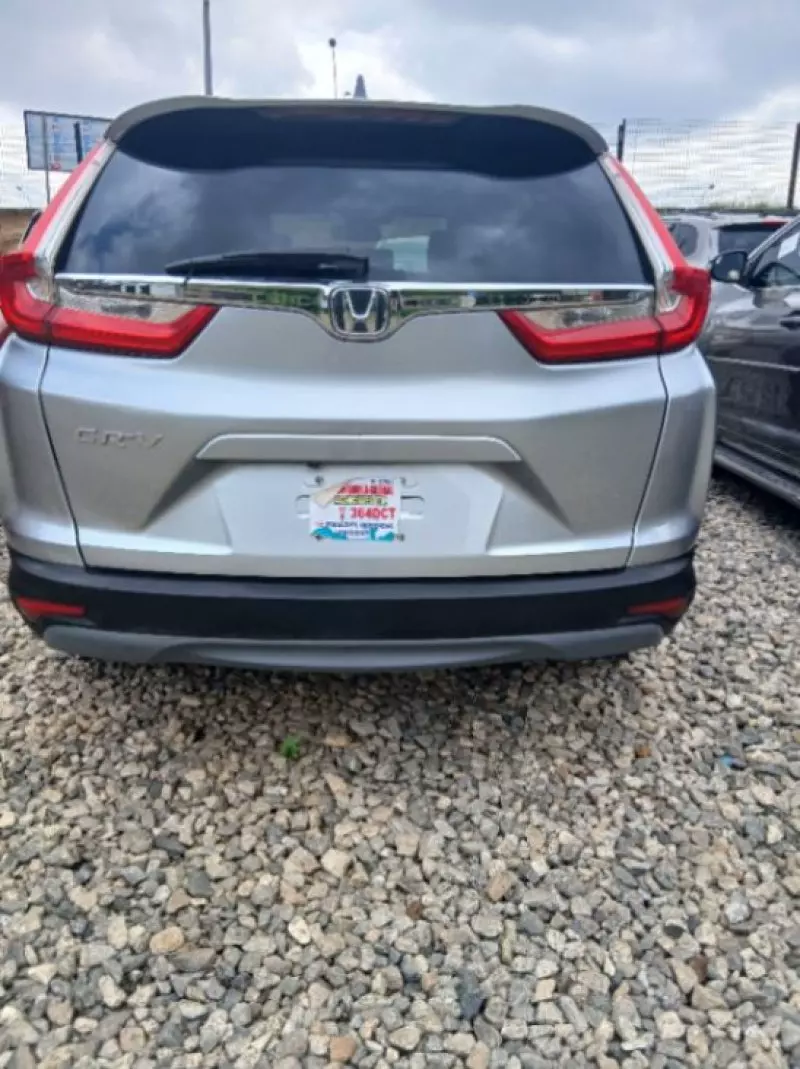 Honda CR-V   - 2017