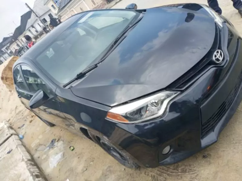 TOYOTA Corolla   - 2014