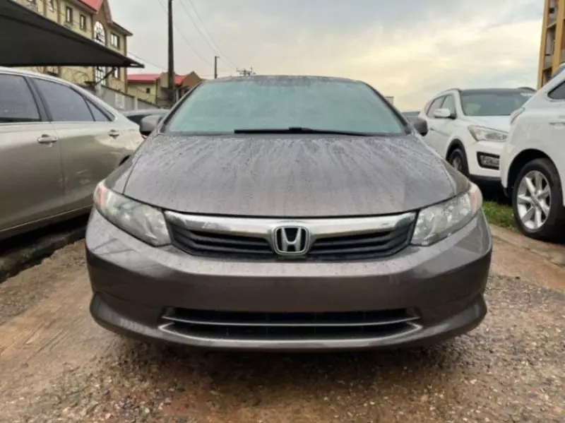 Honda Civic   - 2012