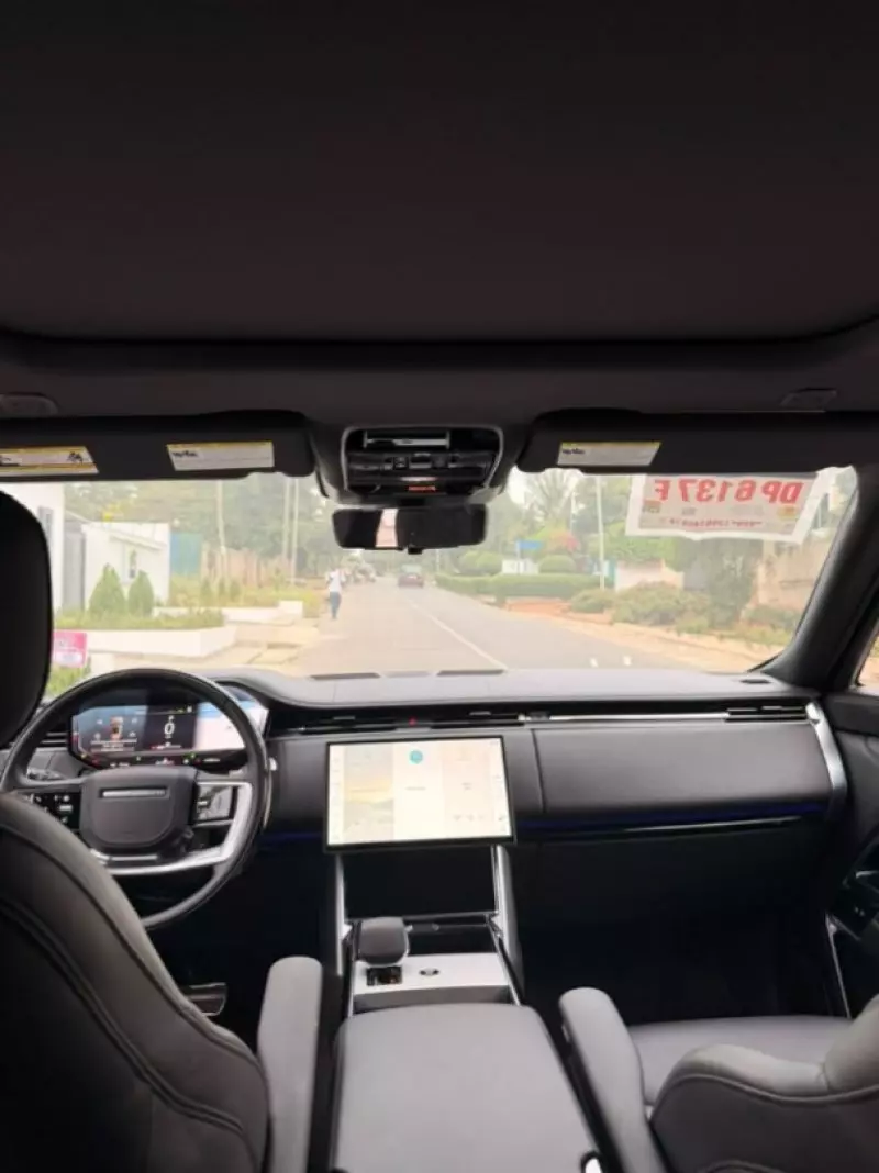 Land Rover Range Rover   - 2025