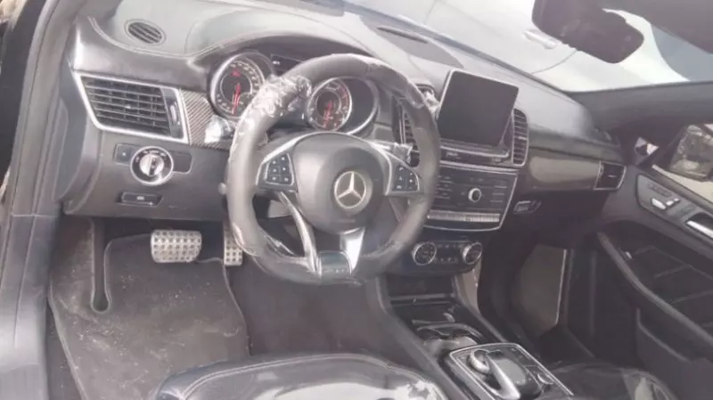 TOYOTA Hilux   - 2018