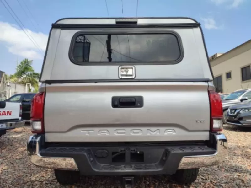 Toyota Tacoma   - 2021