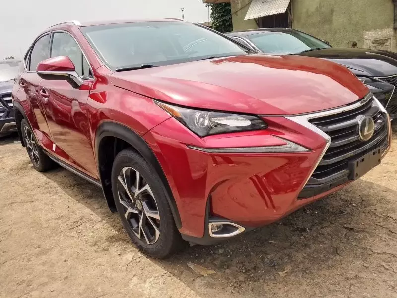 Lexus NX 200T   - 2016
