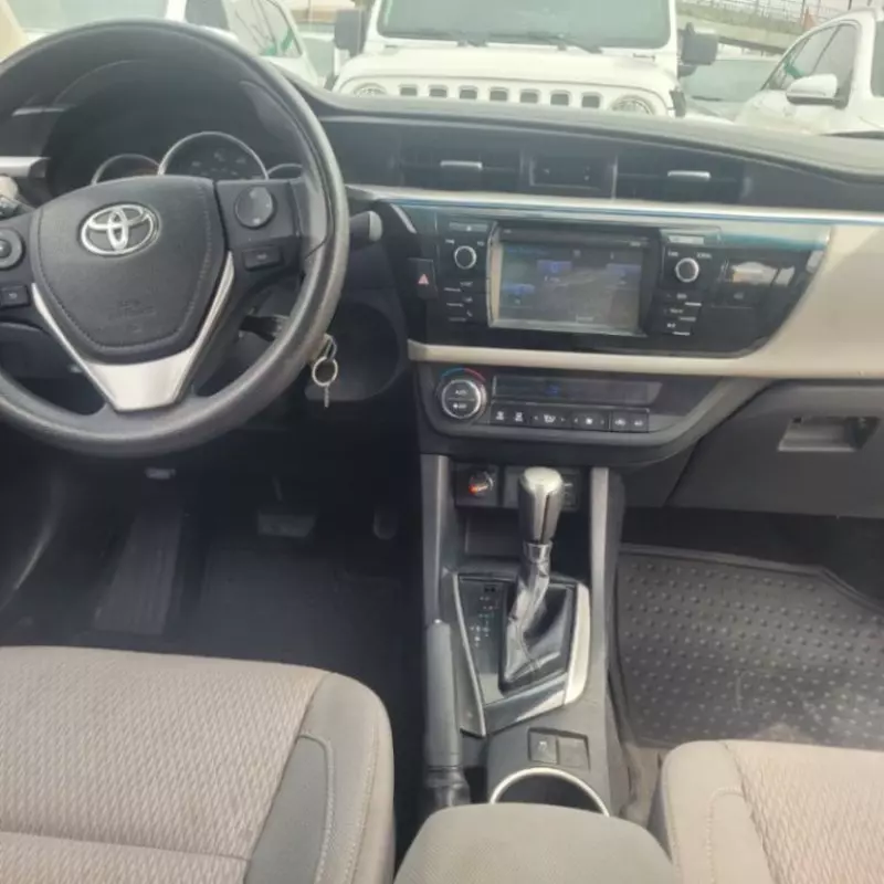 Toyota Corolla   - 2014