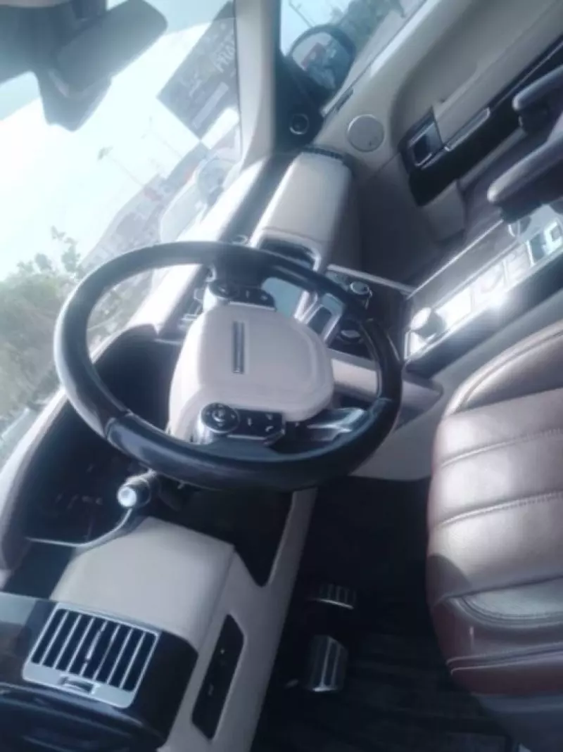Land Rover Range Rover   - 2015