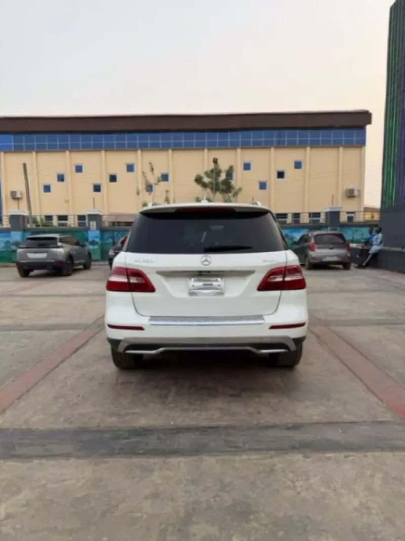 Mercedes-Benz ML-Class   - 2013