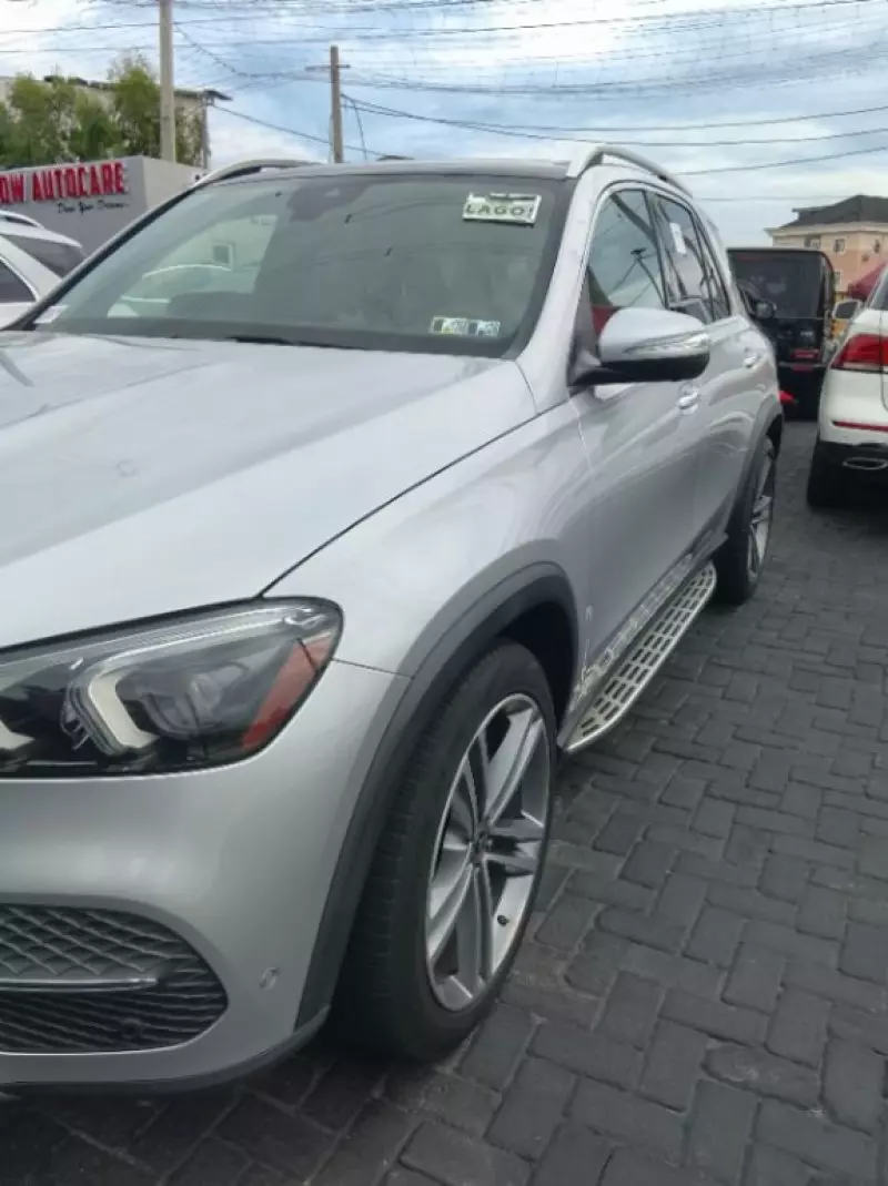 Mercedes-Benz GLE-Class   - 2020