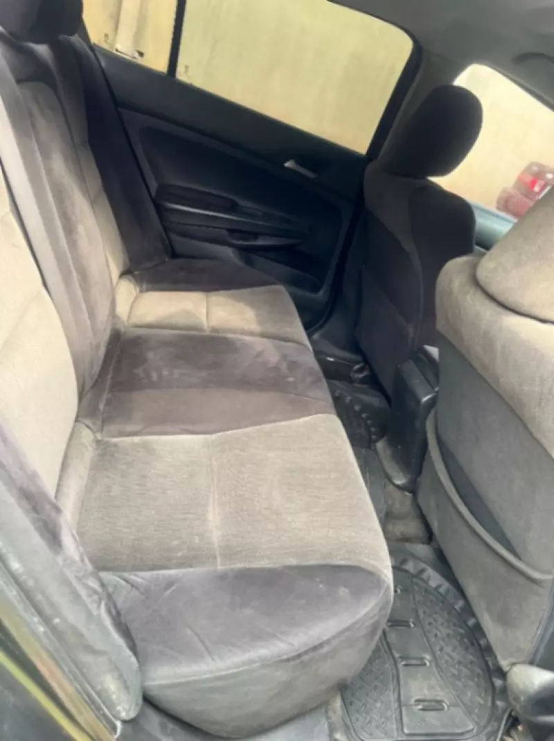Honda Accord   - 2009